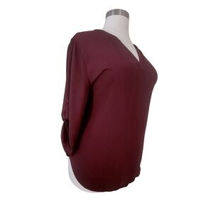 Cato Womens Plus Size 22/24W Burgundy V-Neck Roll Tab Sleeve Hi-Low Tunic